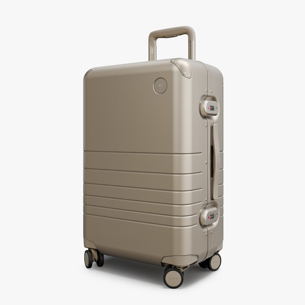 Hybrid Carry-On Plus