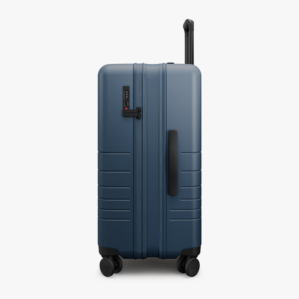 Expandable Check-In Medium