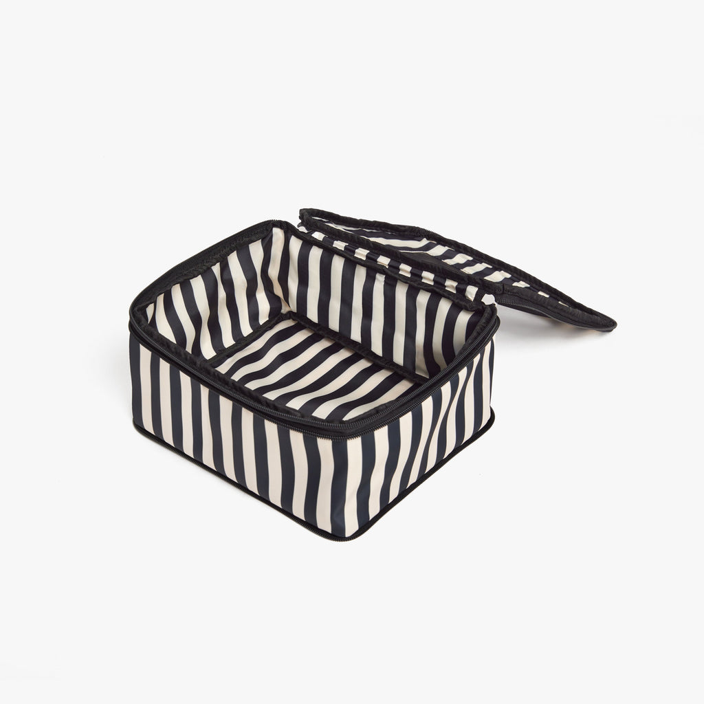 Compressible Packing Cubes