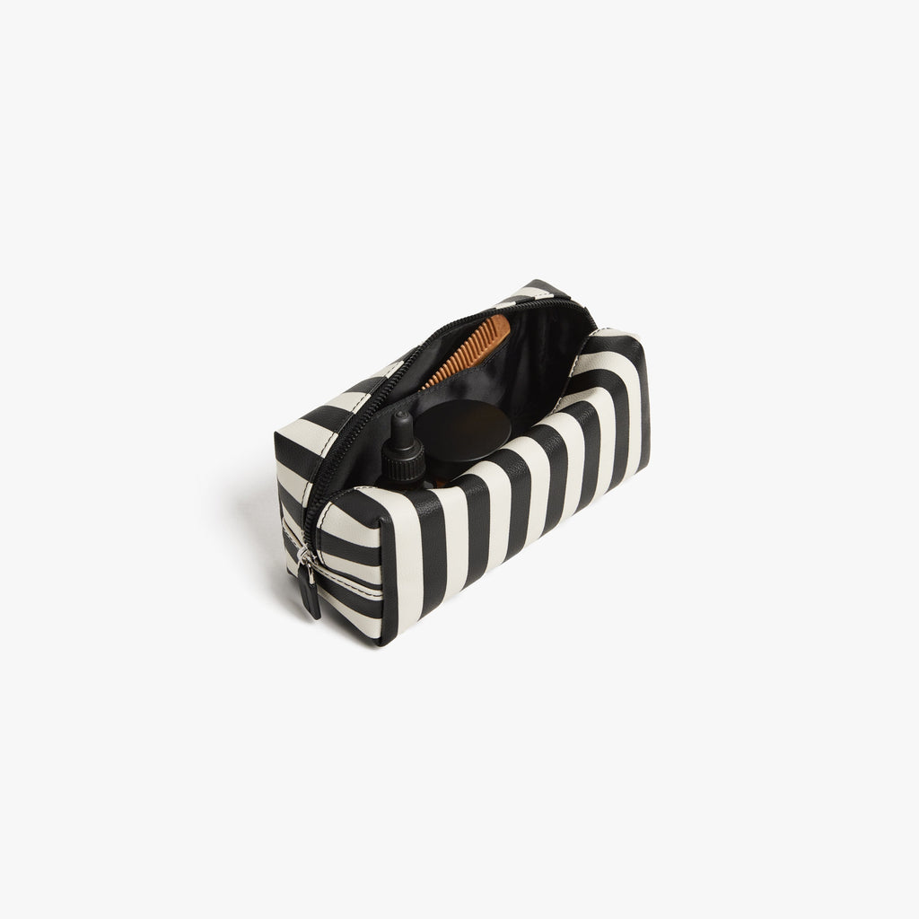 Metro Toiletry Case