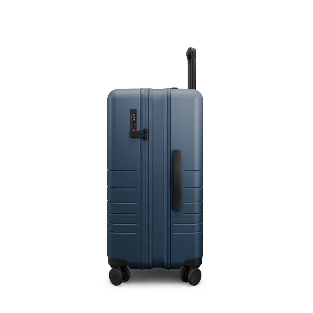 Expandable Check-In Medium