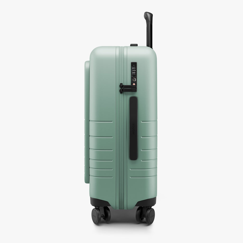 Carry-On Pro